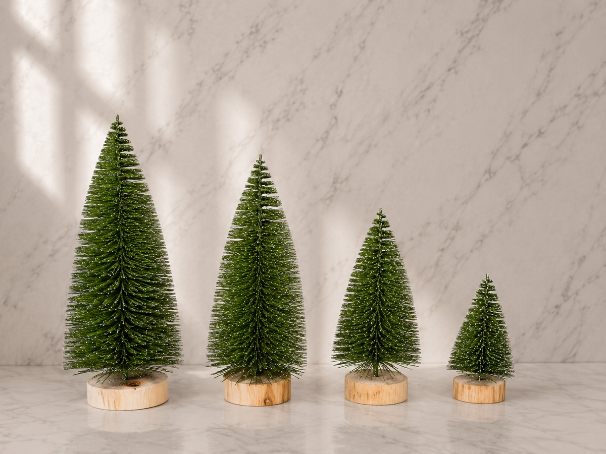 Sisal bottle brush Christmas tree set for tabletop holiday and Christmas décor.